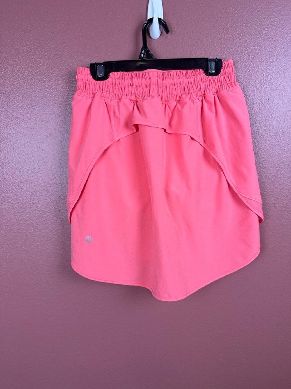 Lululemon Hotty Hot Skirt Long Size 4 LW8AEAT Rasp Cream Coral 4" inseam - Picture 4 of 7